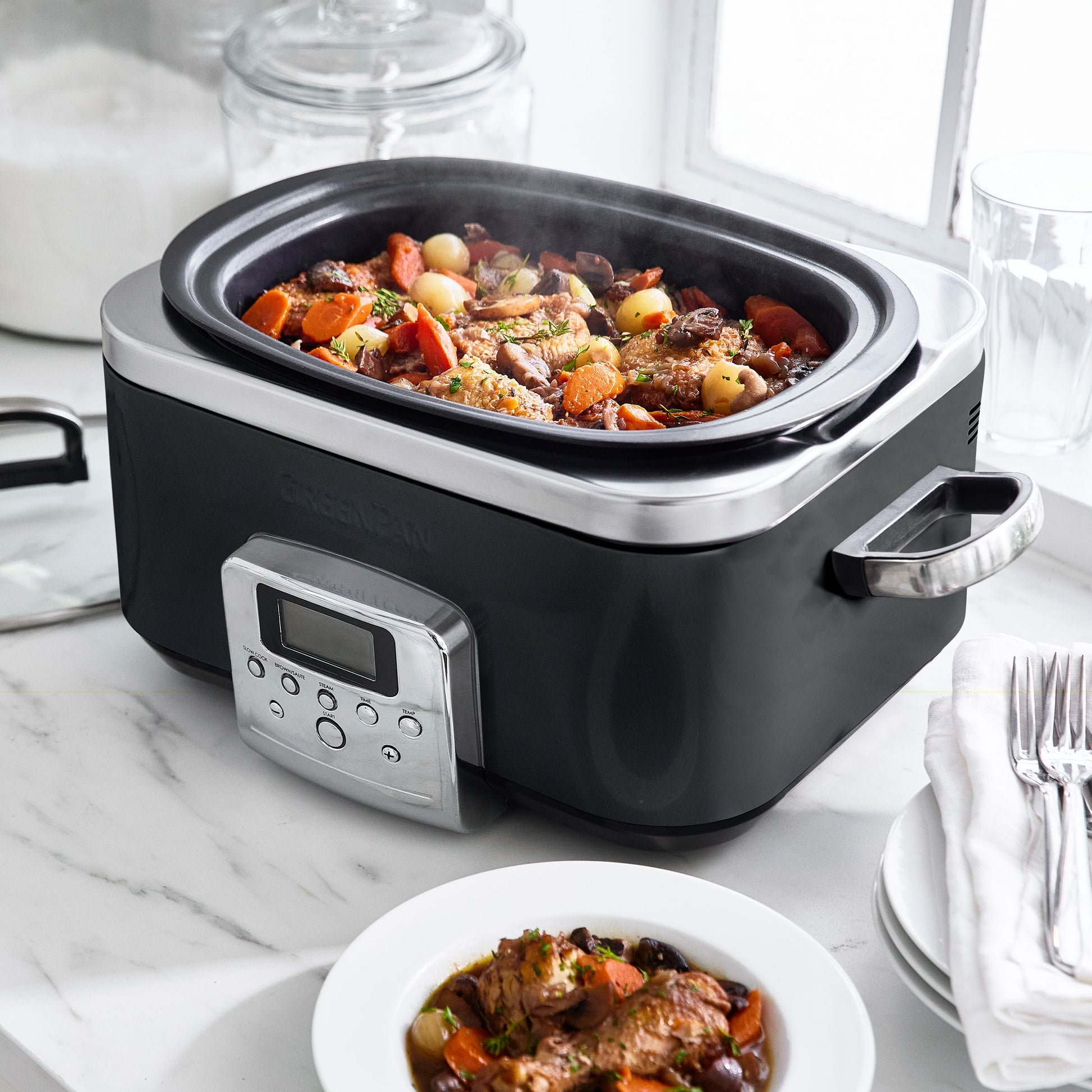 Slowcooker Black 6L met eten