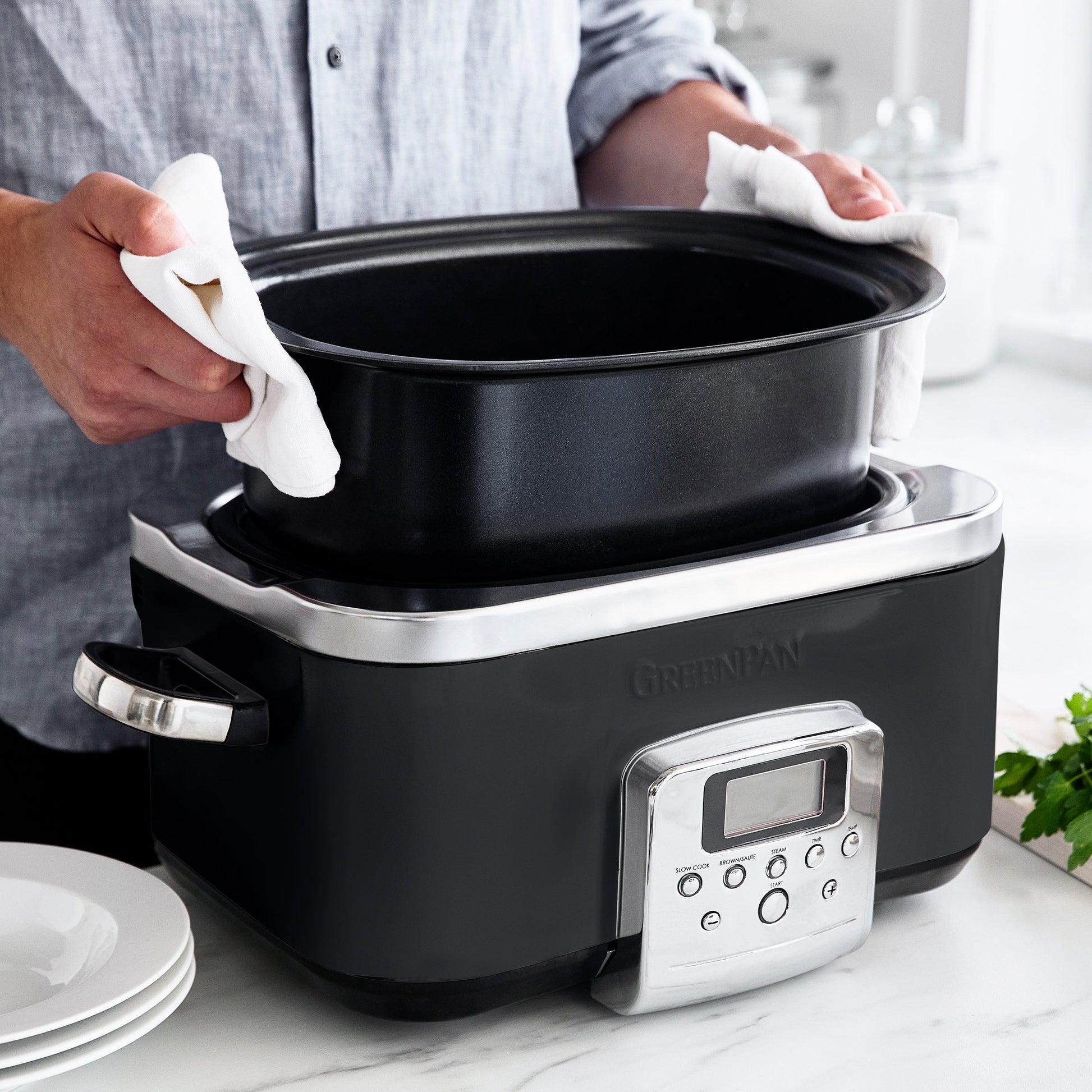 Slowcooker Black 6L uithalen